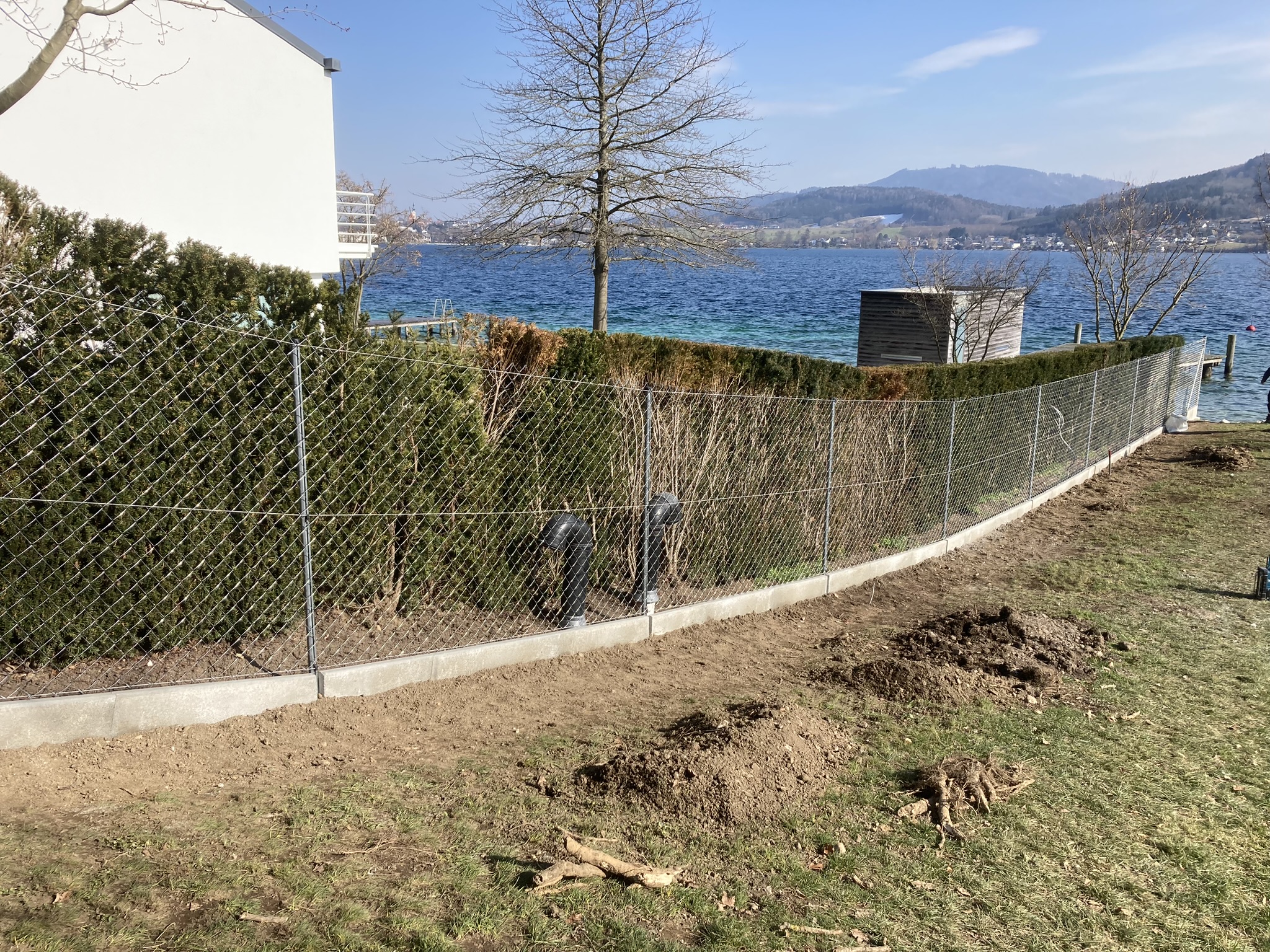 Startseite Errichtung eines Gartenzauns